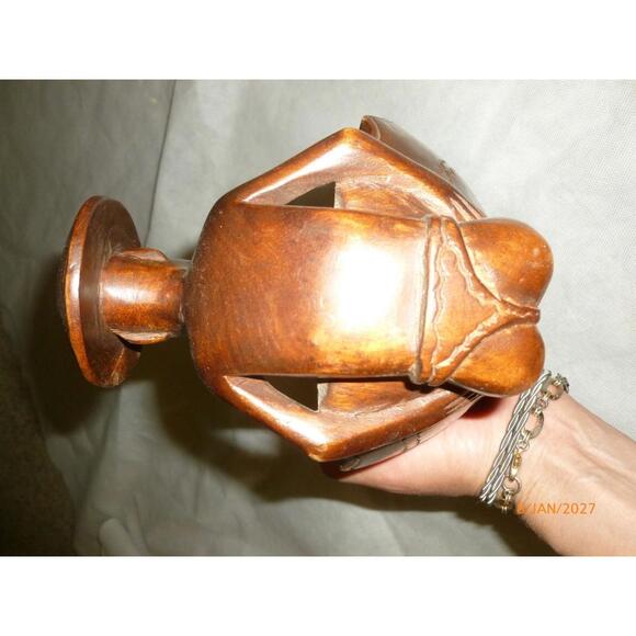 Vintage Wood Hand Carved Asian Man With Hat Holding Bowl Ashtray Philippines - Picture 5 of 6